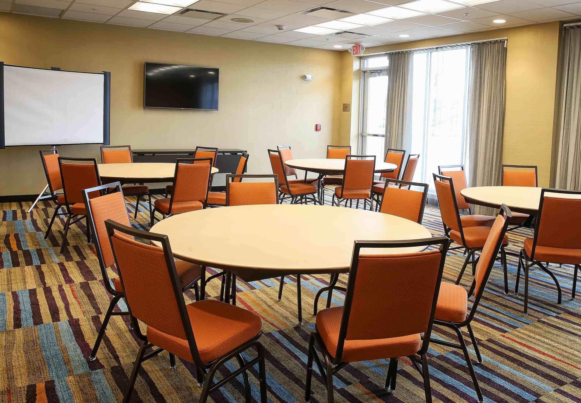 Fairfield Inn & Suites By Marriott Madison Verona Экстерьер фото
